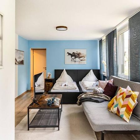 Heavenly Central Duisburg Apartment: Netflix & Work Space Exterior photo